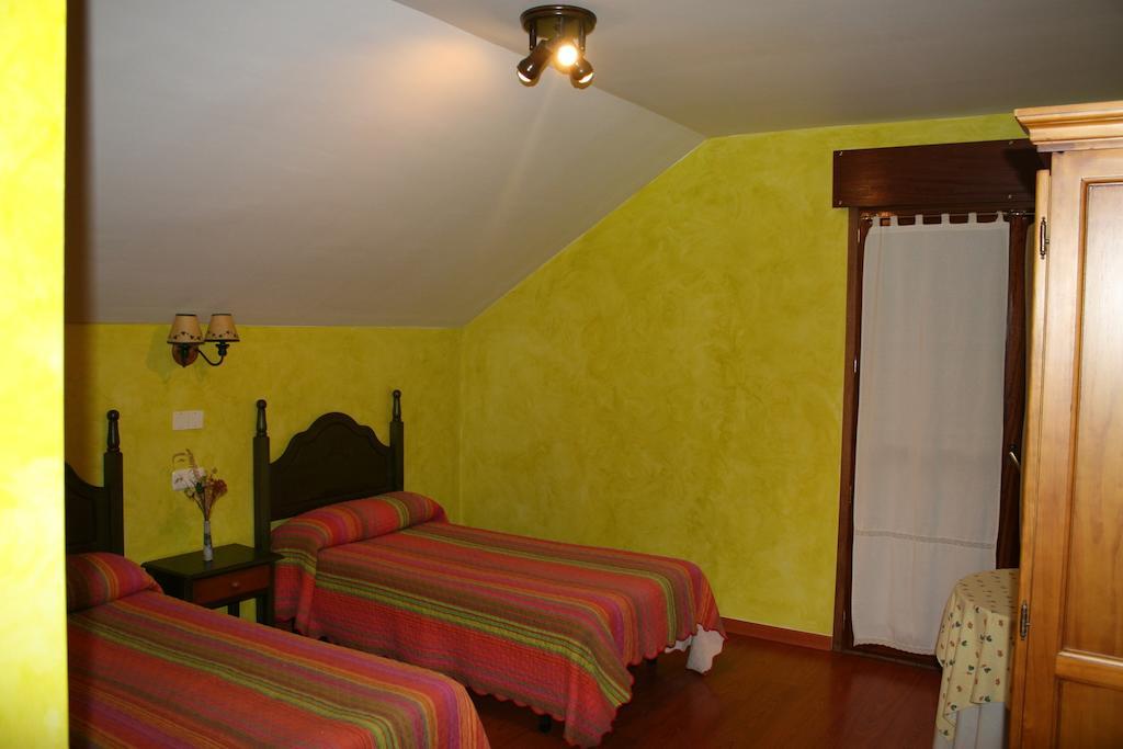 El Aposento De Babia Guest House Quintanilla De Babia Room photo